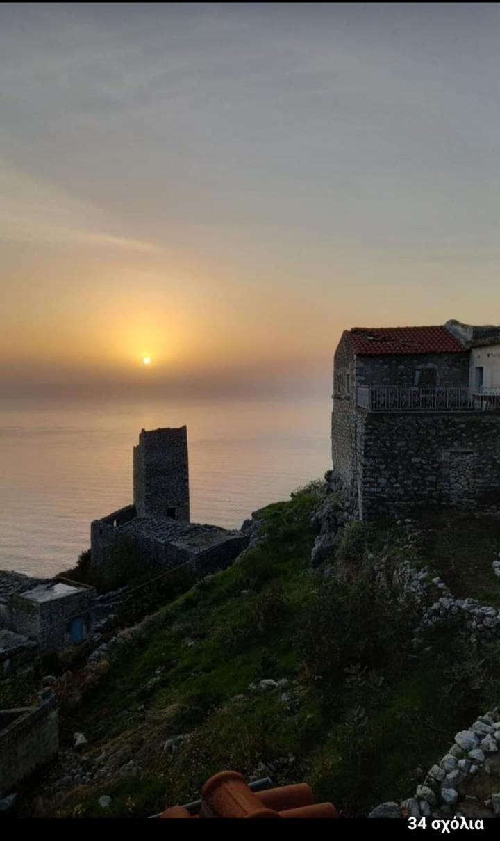 Mani Stevi Home Argilia Buitenkant foto